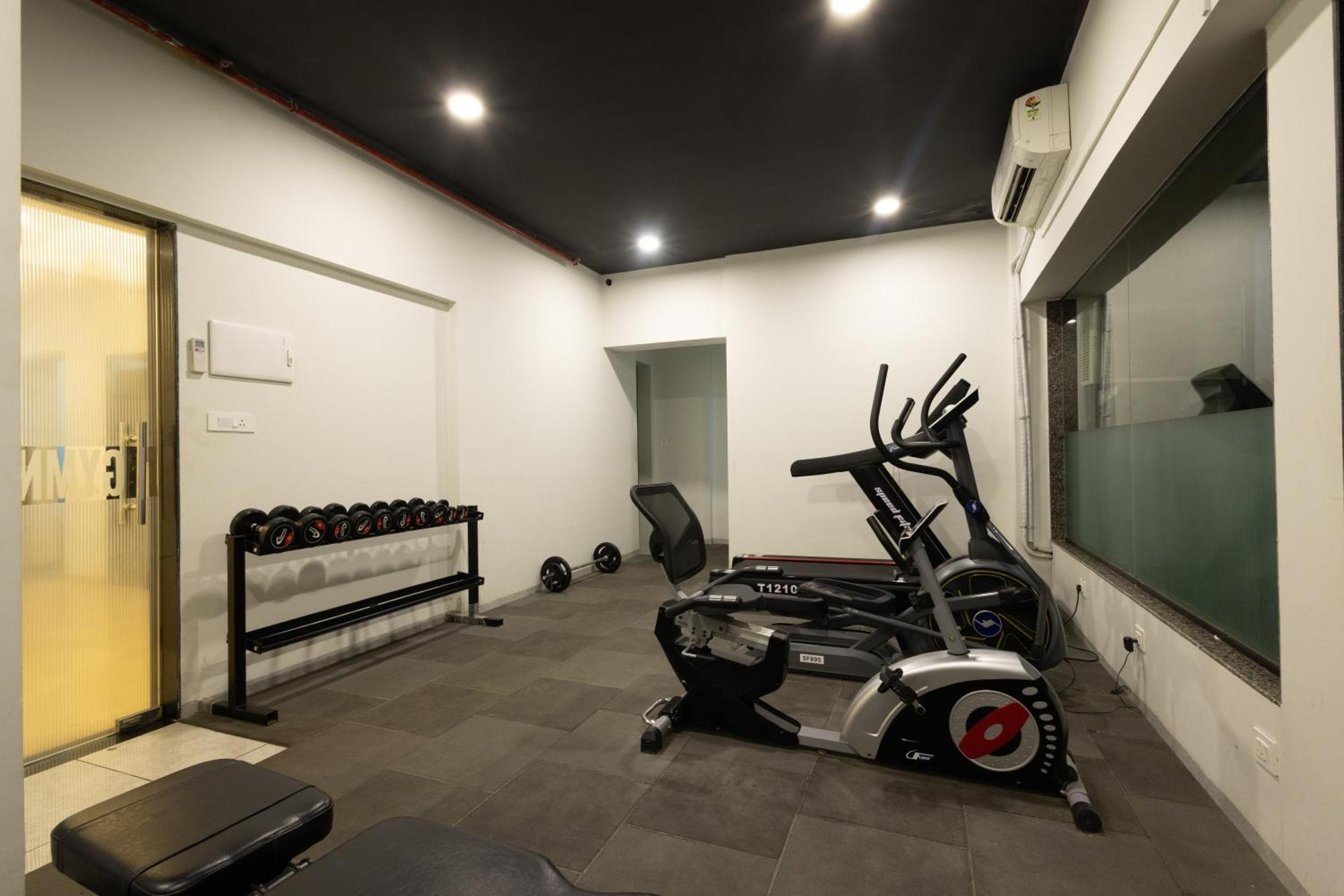 Freesia Residency By Express Inn - Navi Mumbai Buitenkant foto