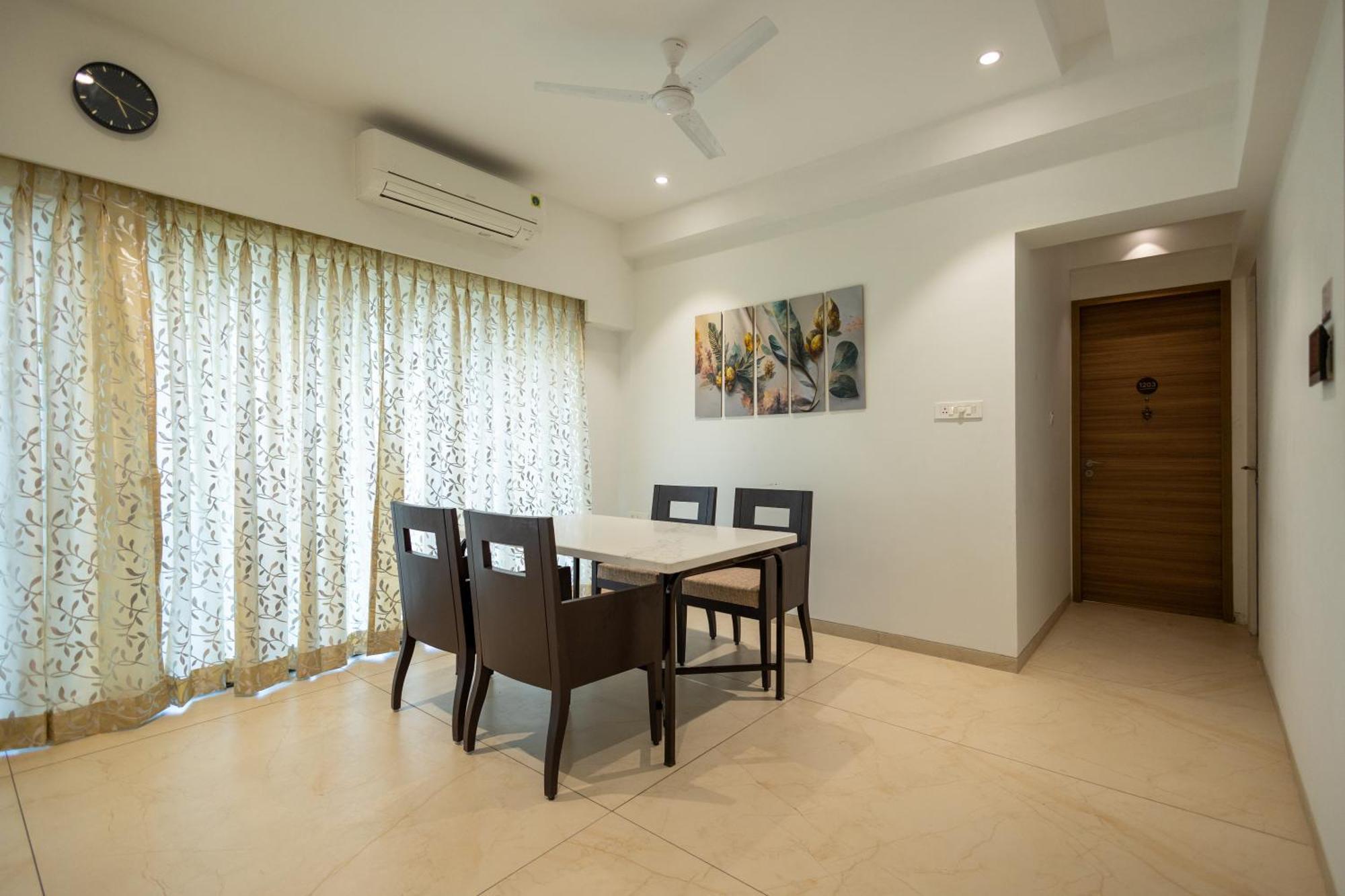 Freesia Residency By Express Inn - Navi Mumbai Buitenkant foto